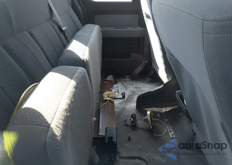 2013 Ford F150 Xl z USA, uszkodzony, nr VIN 1FTEX1CM6DFA97908